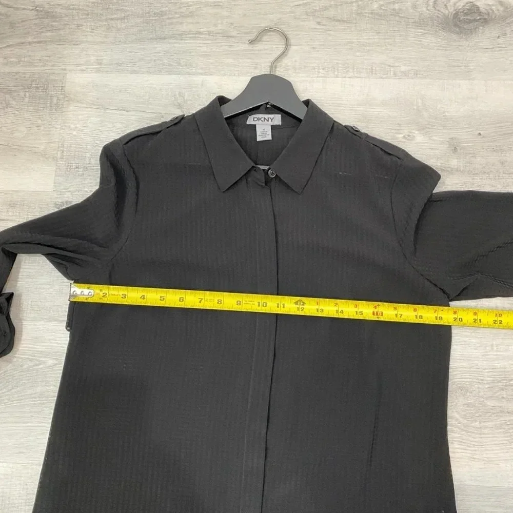 DKNY M Sheer Checkered Flowy Black Blouse with Collar Androgynous Sporty